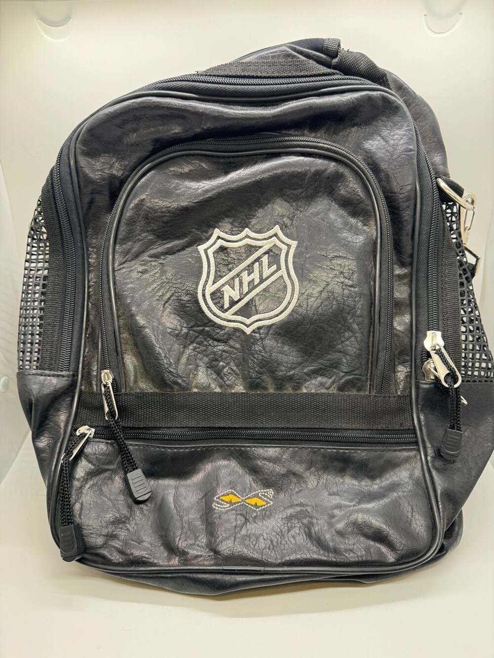 Nashville Predators NHL Faux Leather Shoulder Bag / Messenger Backpack